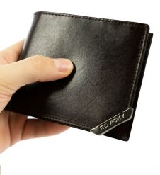 Portfel brązowy z okuciem Rovicky N993-RVTM-GN-6620 D. Brązowe portfele męskie ROVICKY, bez wzorów, ze skóry. Za 61.99 zł.