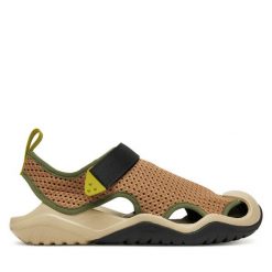 Sandały Crocs. Brązowe sandały damskie Crocs, bez wzorów, z meshu, bez obcasa, na płaskiej podeszwie. Za 269.99 zł.