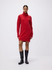 Sukienka z wełną - czerwony. Czerwone sukienki damskie Reserved, l, bez wzorów, z dzianiny, bez kołnierzyka, bez ramiączek. Za 259.99 zł.