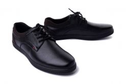 WOJTYŁKO 9W24051C czarny, półbuty męskie. Czarne półbuty męskie Wojtyłko, bez zapięcia. Za 178.90 zł.