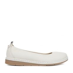 Baleriny Lasocki. Baleriny damskie Lasocki, bez wzorów, bez obcasa. Za 199.99 zł.