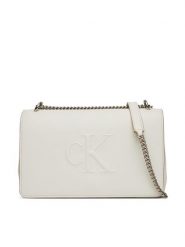 Calvin Klein Jeans Torebka Sculpted Ew Flap Conv Chain LV04K3035G Biały. Białe torebki klasyczne damskie Calvin Klein Jeans, bez wzorów, z jeansu, wizytowe, bez kołnierzyka, bez ramiączek. Za 519.99 zł.