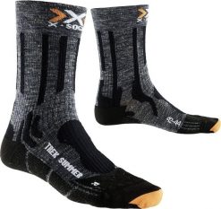 Skarpety sportowe X-Socks Trekking Summer. Czarne skarpetki damskie X-Socks, bez wzorów, z materiału. Za 44.49 zł.