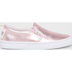 Trussardi Jeans - Tenisówki. Czerwone trampki i tenisówki damskie TRUSSARDI JEANS, bez wzorów, z gumy. W wyprzedaży za 299.90 zł.