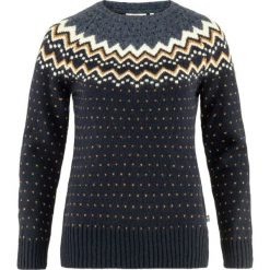 Fjall Raven Övik Sweter Dzianinowy W Damskie. Niebieskie swetry klasyczne damskie Fjällräven, s, z dzianiny, bez kołnierzyka. Za 915.60 zł.