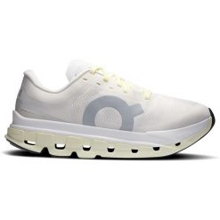 Buty do biegania damskie On Cloudflow 5 ivory/seedling. Białe obuwie do biegania damskie On. Za 779.99 zł.