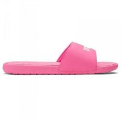 Klapki damskie Puma Cool Cat 2.0. Czerwone klapki damskie Puma, bez wzorów, z gumy, bez obcasa. Za 109.00 zł.