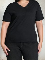 Koszulka z dekoltem w serek - czarny. Czarne t-shirty damskie Sinsay, l, bez wzorów, bez kołnierzyka. Za 29.99 zł.