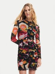 Desigual Sukienka codzienna Manila 24WWVK47 Czarny Slim Fit. Czarne sukienki damskie Desigual, na co dzień, xs, bez wzorów, z syntetyku, bez kołnierzyka, bez ramiączek, proste. Za 239.99 zł.