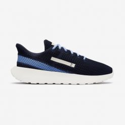 Buty sportowe męskie Decathlon KLNJ Be Fresh. Niebieskie buty sportowe na co dzień męskie Decathlon, z meshu, bez zapięcia, trekkingowe. Za 99.99 zł.