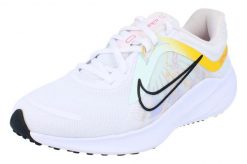 Buty do biegania damskie Nike Quest 5 Premium. Białe obuwie do biegania damskie Nike. Za 454.00 zł.