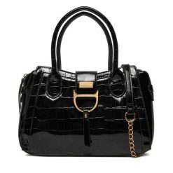 Torebka Monnari. Czarne torebki klasyczne damskie Monnari, bez wzorów, bez dodatków. Za 129.99 zł.