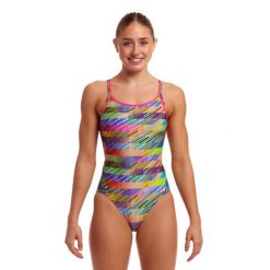 Strój kąpielowy jednoczęściowy FUNKITA Static Stack - Diamond Back. Niebieskie stroje jednoczęściowe damskie FUNKITA, s, bez wzorów. Za 259.00 zł.