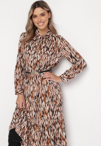 Brązowa Sukienka Midi z Ozdobnym Wiązaniem i Gumką w Talii Wercella. Brązowe sukienki damskie Born2be, l, bez wzorów, z tkaniny, bez kołnierzyka, bez ramiączek, midi, rozkloszowane. Za 89.99 zł.