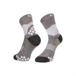 Uniseksowe skarpety outdoorowe Kilpi PRO-U. Białe skarpetki damskie Kilpi, bez wzorów, z materiału. Za 70.90 zł.