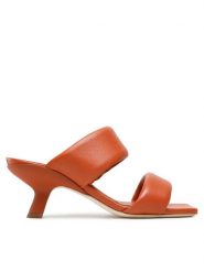 Vic Matié Klapki 1A4168D_A08U140319 Pomarańczowy. Brązowe klapki damskie Vic Matié, bez wzorów, ze skóry, bez obcasa. Za 1,439.00 zł.