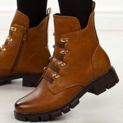 Camelowe trapery damskie M.Daszyński 23123-10. Brązowe botki damskie M.Daszyński, z materiału, bez obcasa. Za 219.00 zł.