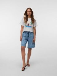 Vero Moda Koszulka w kolorze białym rozmiar: XS. Białe bluzki damskie Vero Moda, xs, bez wzorów, z bawełny, bez kołnierzyka, bez ramiączek. Za 57.60 zł.