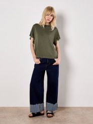 Apricot Koszulka w kolorze khaki rozmiar: S. Brązowe bluzki damskie Apricot, s, bez wzorów, bez kołnierzyka, bez ramiączek. Za 48.73 zł.