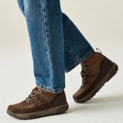 Damskie buty trekkingowe Shayford. Brązowe obuwie trekkingowe damskie Regatta. Za 314.50 zł.