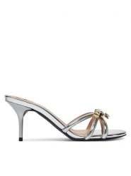 LOVE MOSCHINO Klapki JA28036G1MJE190A Srebrny. Szare klapki damskie Love Moschino, bez wzorów, ze skóry, bez obcasa. Za 839.99 zł.