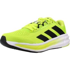 Buty ADIDAS QUESTAR 3 M Zielony. Zielone buty trekkingowe męskie Adidas, z syntetyku, bez zapięcia. Za 346.65 zł.