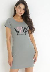 Ciemnozielona Bawełniana Sukienka T-shirtowa z Napisem Avera. Zielone sukienki damskie Born2be, m, bez wzorów, z bawełny, bez kołnierzyka, bez ramiączek, mini. W wyprzedaży za 55.99 zł.