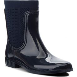 Kalosze TOMMY HILFIGER - Tommy Knit Rain Boot FW0FW02940 Midnight 403. Niebieskie kalosze damskie Tommy Hilfiger, bez wzorów, z materiału. W wyprzedaży za 259.00 zł.