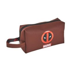 Torba podróżna Czerwony. Brązowe torebki klasyczne damskie marvel, bez wzorów, z poliesteru, bez dodatków. Za 93.00 zł.