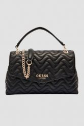 GUESS Czarna damska torebka Melisandra. Czarne torebki klasyczne damskie Guess, z aplikacjami, ze skóry ekologicznej, bez dodatków. W wyprzedaży za 489.99 zł.