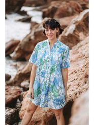 Isla Bonita by SIGRIS Bluzka w kolorze błękitno-zielonym rozmiar: XXL. Niebieskie bluzki damskie Isla Bonita by SIGRIS, xxl, bez wzorów, z bawełny, bez kołnierzyka, bez ramiączek. Za 101.70 zł.