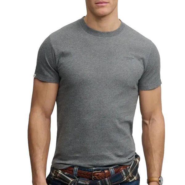 Koszulka z logo Superdry Essential Stacked. Szare t-shirty sportowe męskie Superdry., l, z bawełny, bez ramiączek. Za 142.00 zł.