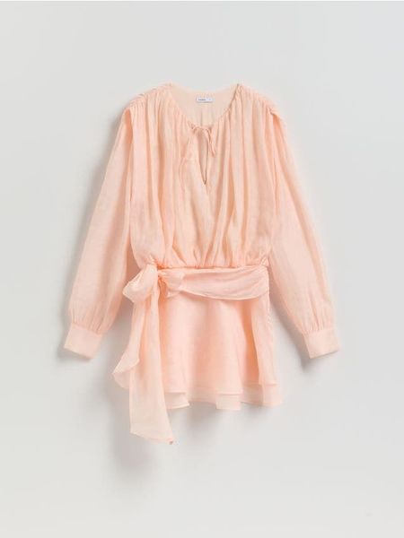 Sukienka mini - brzoskwiniowy. Pomarańczowe sukienki damskie Reserved, l, bez wzorów, z lyocellu, klasyczne, bez kołnierzyka, bez ramiączek, mini. Za 179.99 zł.