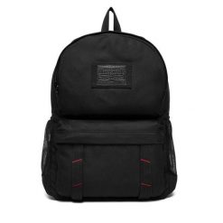 Plecak Guess Jeans. Czarne plecaki męskie Guess Jeans, z aplikacjami, z jeansu. Za 341.99 zł.