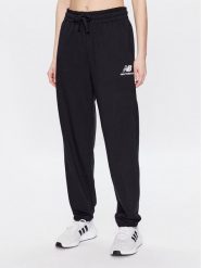 New Balance Spodnie dresowe WP31530 Czarny Relaxed Fit. Czarne spodnie dresowe damskie New Balance, xl, bez wzorów, z bawełny. Za 209.99 zł.