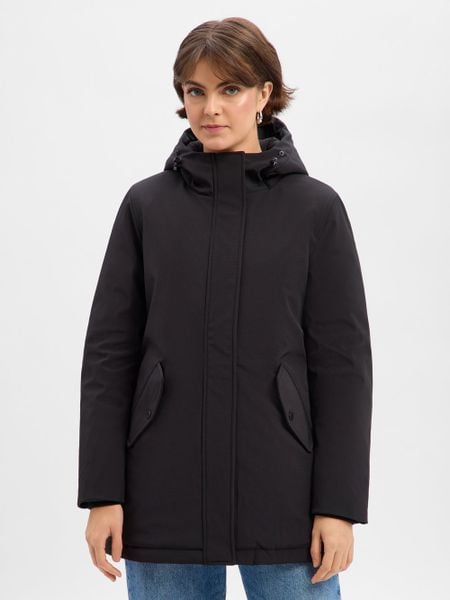 Ragwear kurtka zimowa - Navanuti Kobiety czarny, XS. Czarne kurtki damskie Ragwear, na zimę, xs, bez wzorów, z materiału, bez kaptura. Za 479.95 zł.