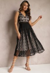 Czarna Plisowana Sukienka na Ramiączkach z Ozdobnym Wzorem i Suwakiem Mirilla. Czarne sukienki damskie Renee, na co dzień, m, z aplikacjami, eleganckie, bez kołnierzyka, bez ramiączek, midi, proste. W wyprzedaży za 151.99 zł.