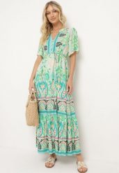 Zielona Wiskozowa Sukienka Boho Zapinana na Guziki z Materiałowym Paskiem w Talii Dimovana. Zielone sukienki damskie Born2be, na co dzień, l, z aplikacjami, z materiału, boho, bez kołnierzyka, bez ramiączek, maxi, proste. W wyprzedaży za 95.99 zł.