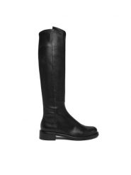 Stuart Weitzman Kozaki Gisele SM478 Czarny. Czarne kozaki damskie Stuart Weitzman, ze skóry, bez obcasa, na płaskiej podeszwie. Za 3,669.00 zł.