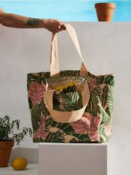 Torba z motywem roślinnym - zielony. Zielone torebki klasyczne damskie Sinsay, bez wzorów, bez dodatków. Za 35.99 zł.