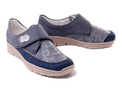 RIEKER 537C0-15 blue, półbuty damskie. Niebieskie półbuty damskie Rieker, bez wzorów, bez obcasa, na koturnie. Za 197.94 zł.