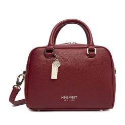 Torebka Nine West. Czerwone torebki klasyczne damskie Nine West, bez wzorów, bez dodatków. Za 369.99 zł.