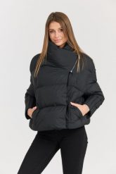 DIEGO M Czarna damska kurtka Giubbino Micropiuma - Collo Con Zip. Czarne kurtki damskie DIEGO M, m, bez wzorów, z nylonu, bez kaptura. W wyprzedaży za 1,089.99 zł.