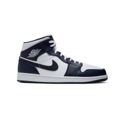 Buty sportowe Air Jordan 1 MID Metalic Obsydian. Czarne buty sportowe na co dzień damskie Jordan, bez zapięcia. Za 749.00 zł.