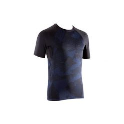Koszulka kompresyjna do treningu siłowego męska. Czarne t-shirty sportowe męskie DOMYOS, m, z elastanu, bez ramiączek, na fitness i siłownię. Za 44.99 zł.