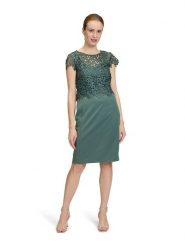 Vera Mont Sukienka w kolorze zielonym rozmiar: 44. Zielone sukienki damskie Vera Mont, bez wzorów, z koronki, bez kołnierzyka, bez ramiączek, mini. Za 242.13 zł.