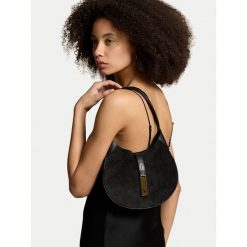 Torebka Polo Ralph Lauren. Czarne torebki klasyczne damskie Polo Ralph Lauren, bez wzorów, bez dodatków. Za 2,899.00 zł.