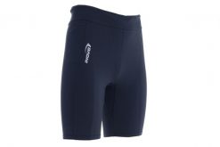 Spodenki do biegania męskie Inov-8 Active Half Tights. Czarne szorty męskie Inov-8, z materiału, bez kołnierzyka. Za 247.49 zł.