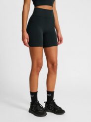 Szorty damskie Hummel HIIT. Czarne szorty damskie HUMMEL, z aplikacjami, z materiału. Za 213.00 zł.