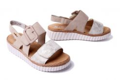 RIEKER 69260-60 beige, sandały damskie. Brązowe sandały damskie Rieker, bez wzorów, z gumy, bez obcasa. Za 239.92 zł.